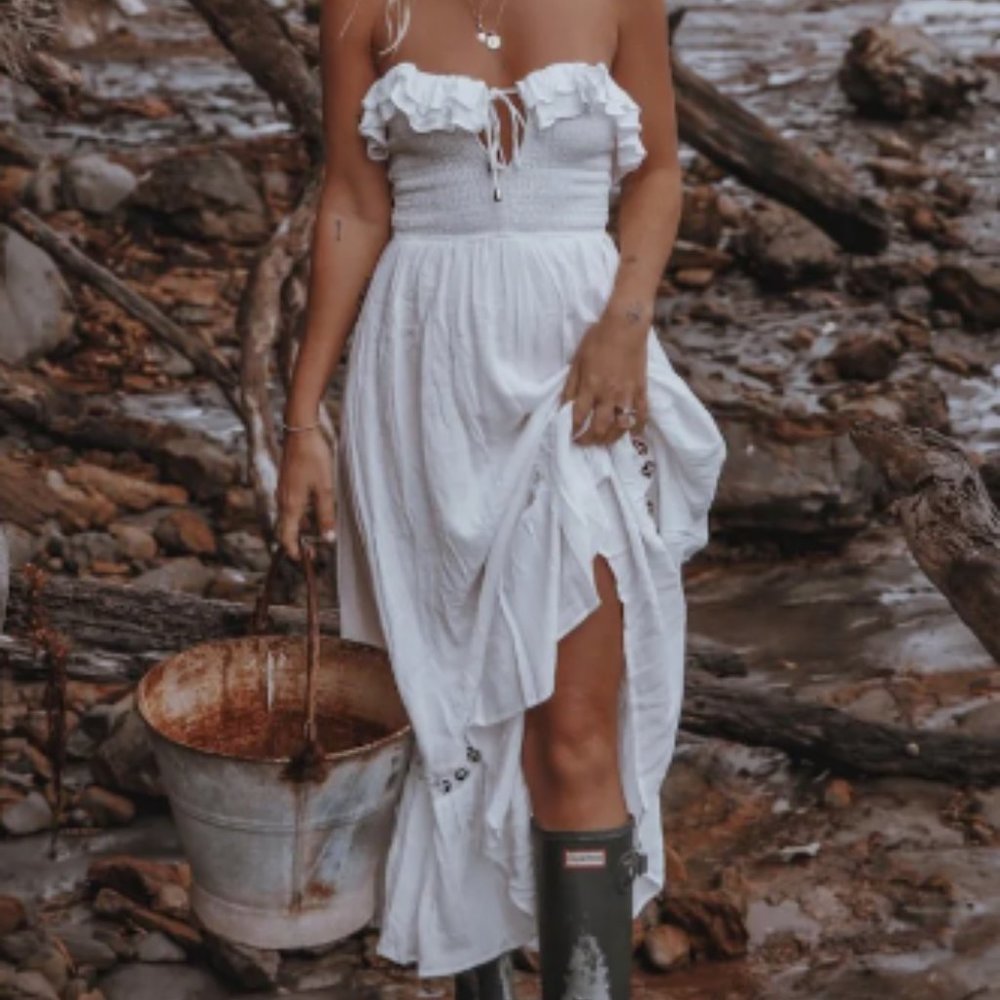 Santa Elena Midi Dress White - Fortunate One